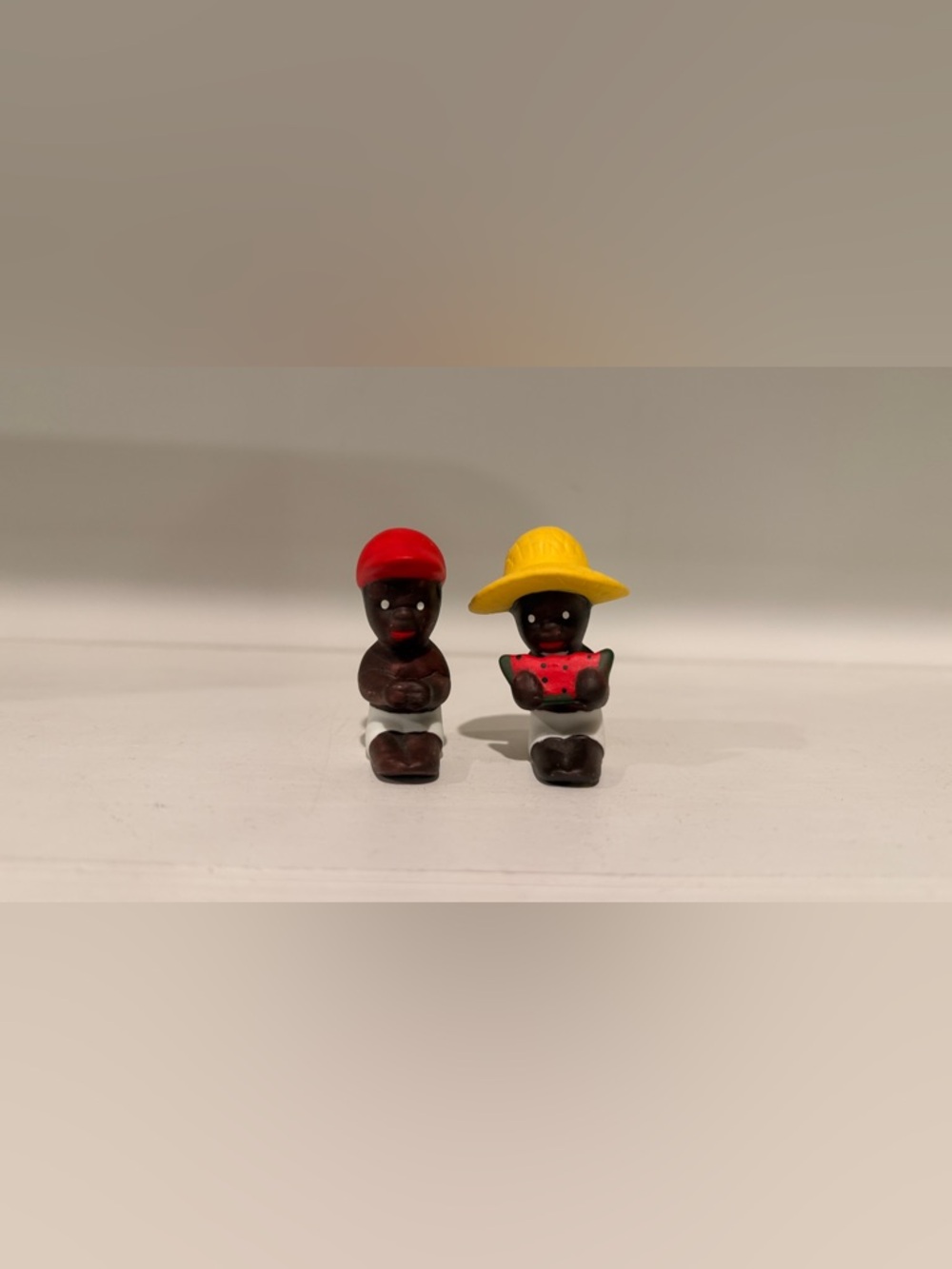 Tiny Ceramic Mississippi Figurines